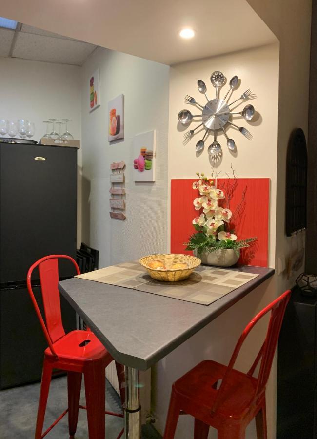 Appart Cosy Hypercentre Blois 5Mn Chateau Parking Voiture Velos Екстериор снимка